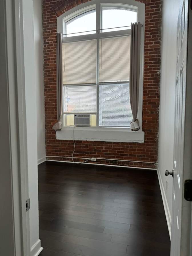 Renita's room