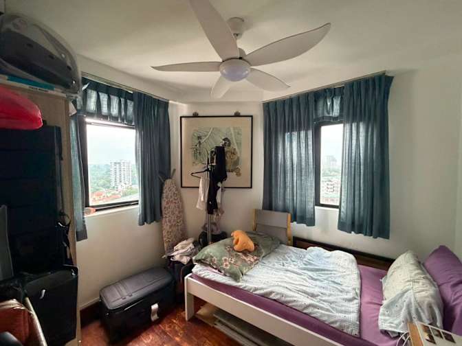 Stephanie Liu's room