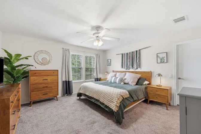 Kristy's room