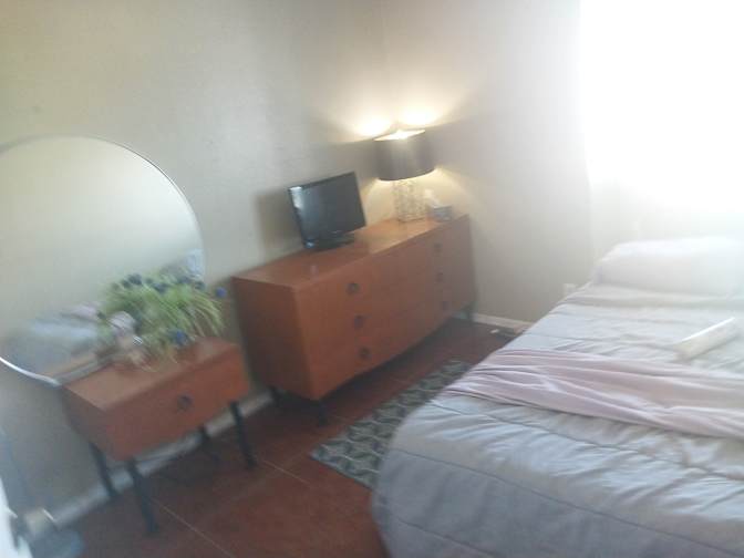 Perris ca's room