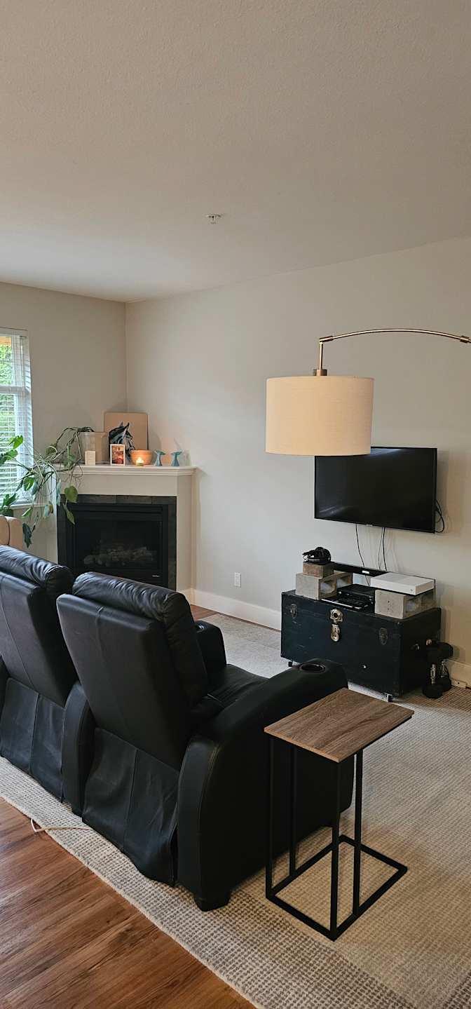 Steve's room