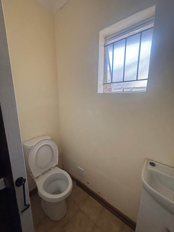 Marlyse's room