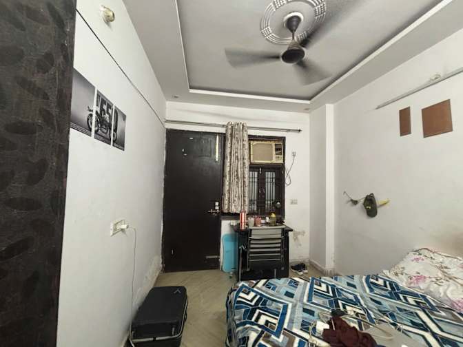 Tanishka jindal's room