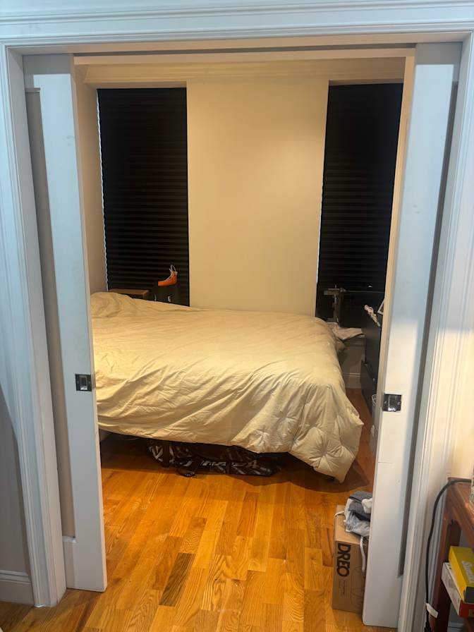 David Harris's room