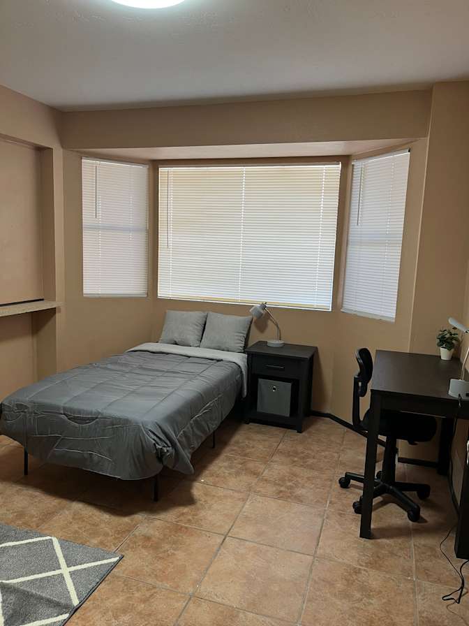 Robert Martinez's room
