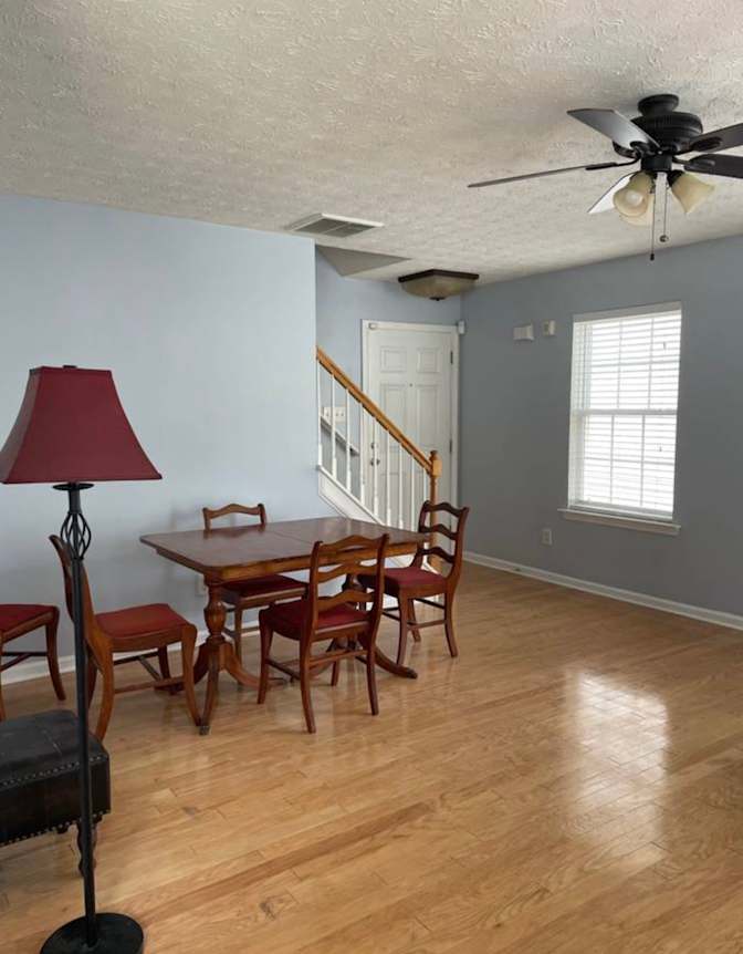 Andrea's room