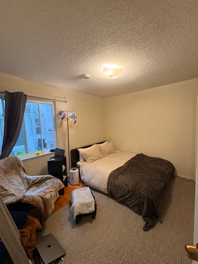 Luke's room