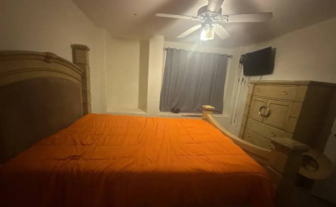Regina's room