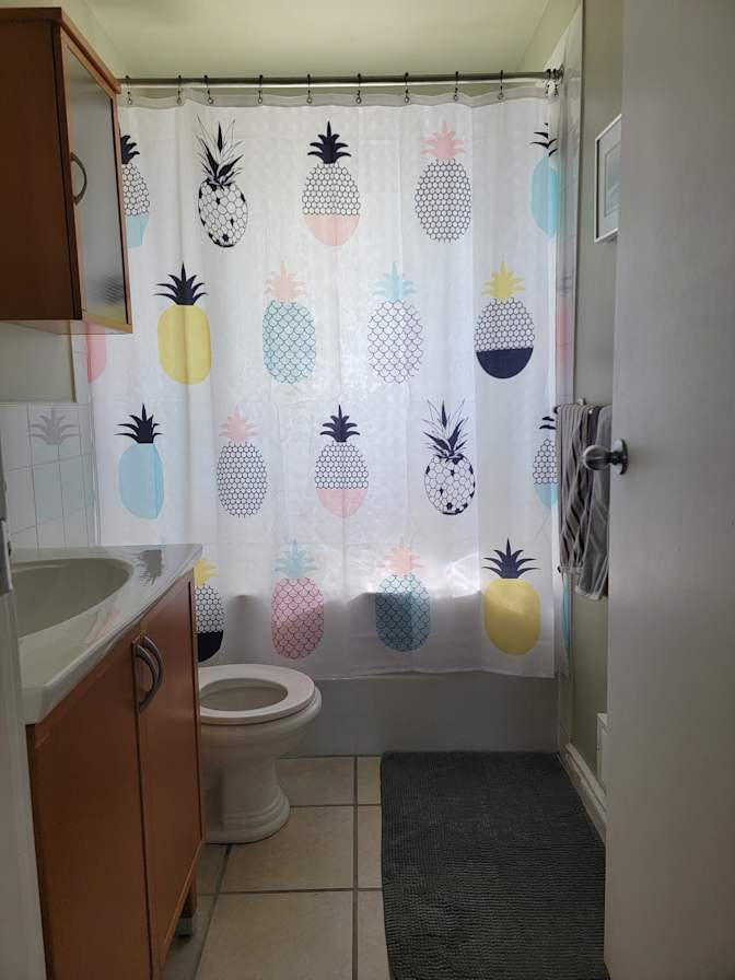Darren's room