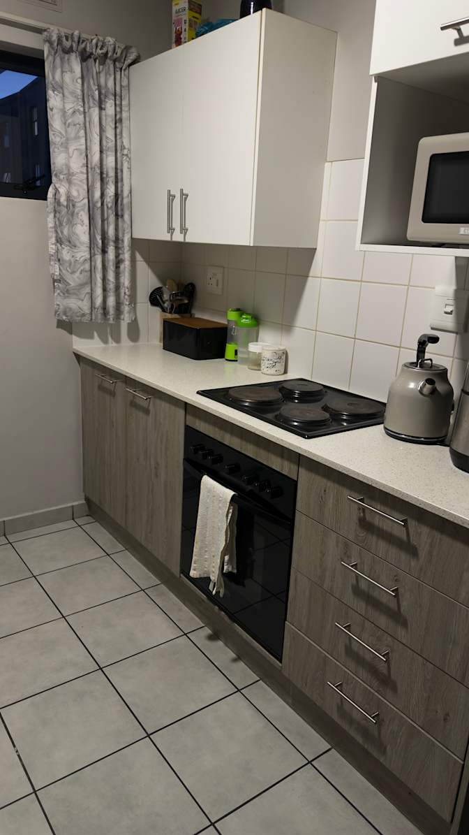 Celenkosini's room