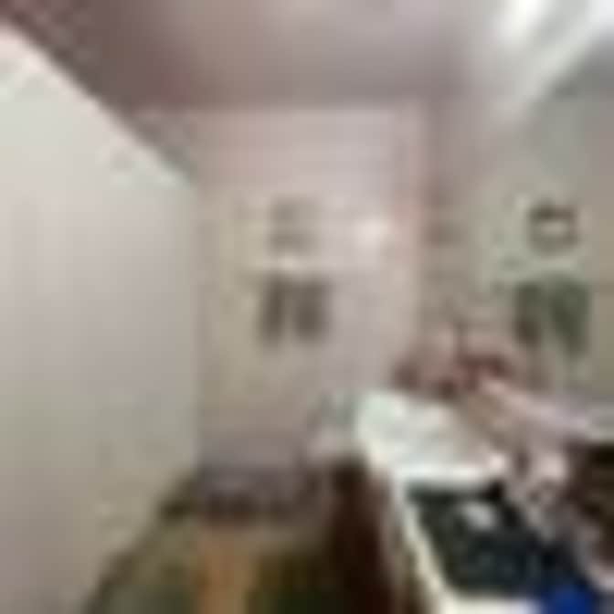Ron's room