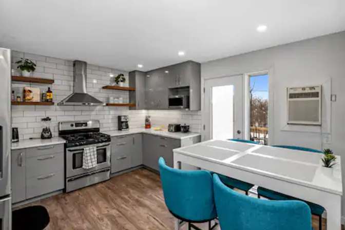 harshprateek sachar's room