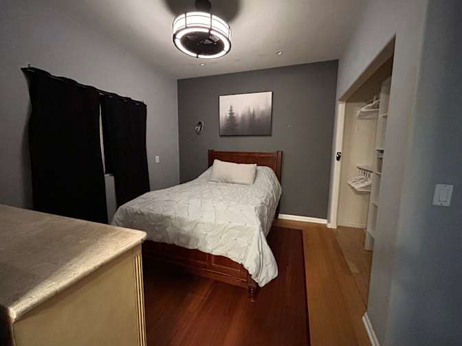 Courtney's room