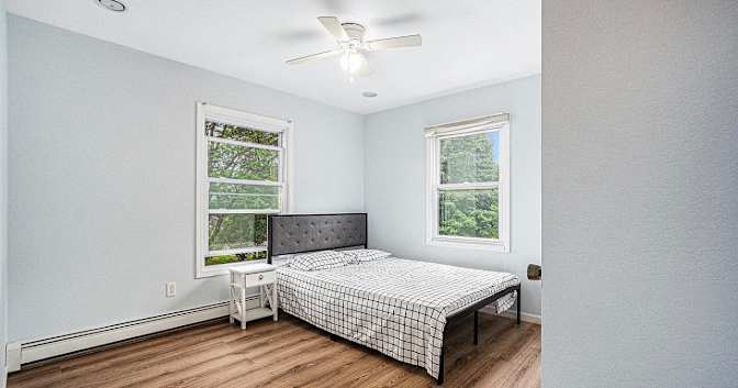 Jina's room