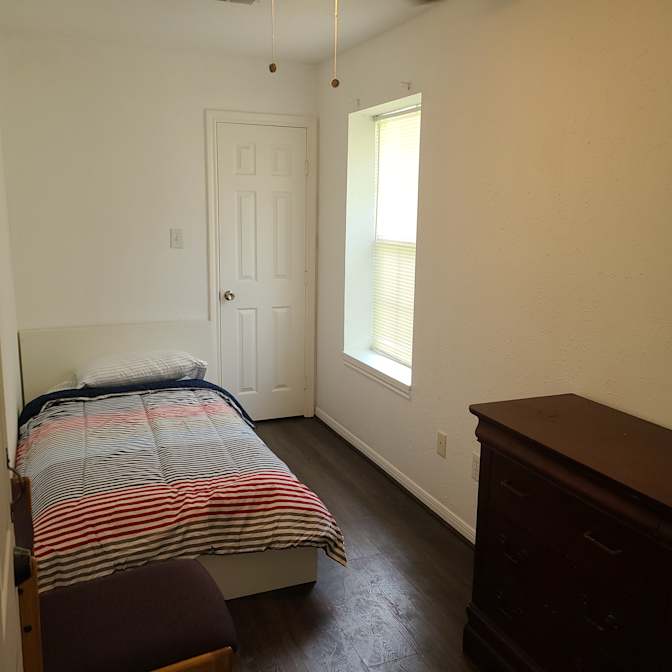 Bee's room