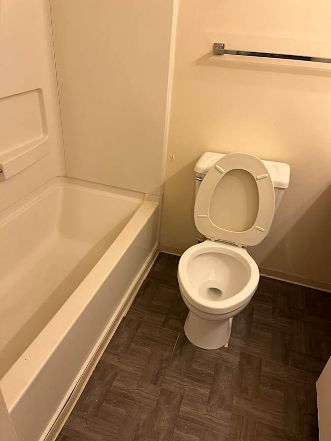 Alcove Rooms's room