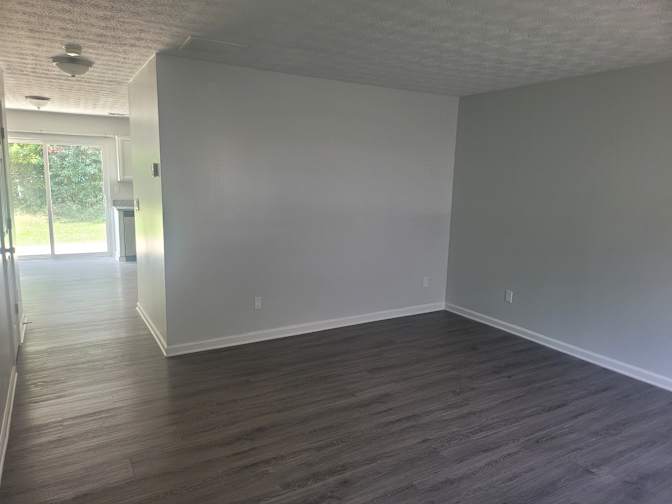 Alcove Rooms's room