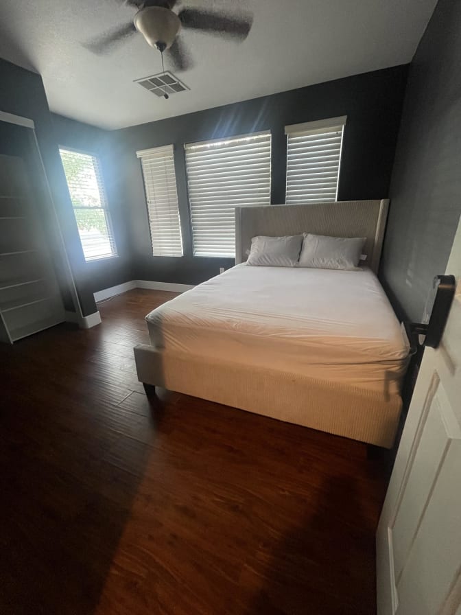 PadSplit's room