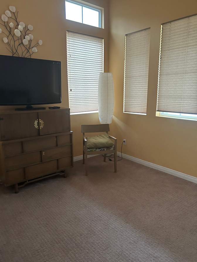Alise's room