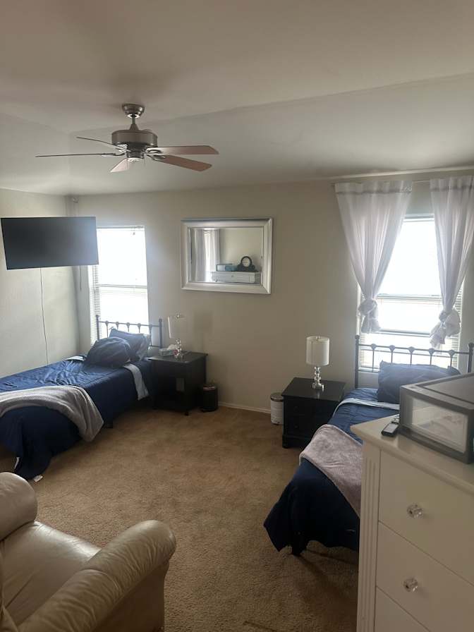 Calmkey Residence's room