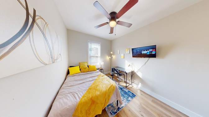 PadSplit's room