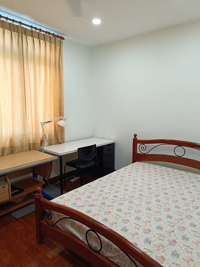 Teong's room