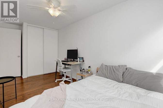 Stepheny's room