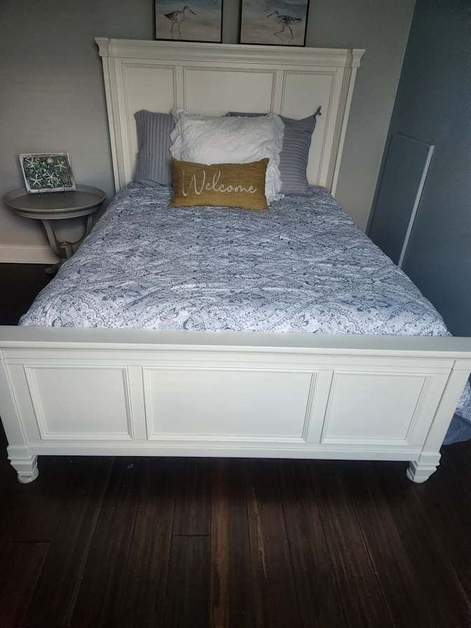 Lisa's room