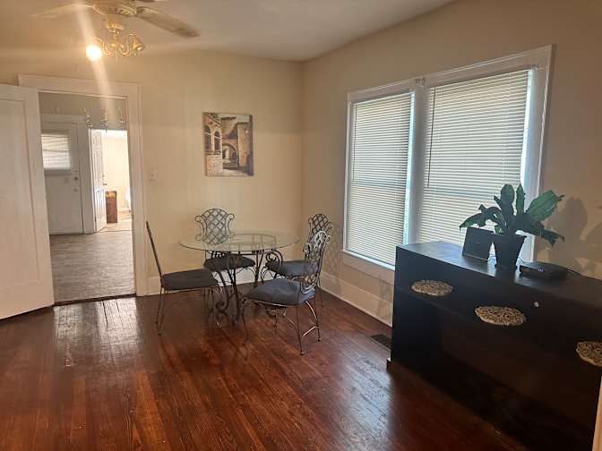 Perkins Homes's room