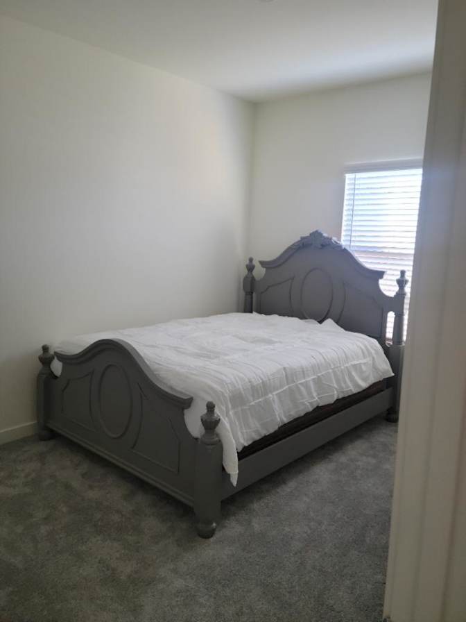 DaMarcus's room