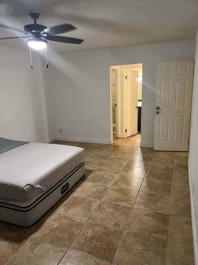 ramon's room