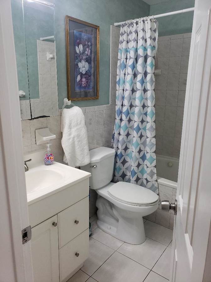 Diana's room