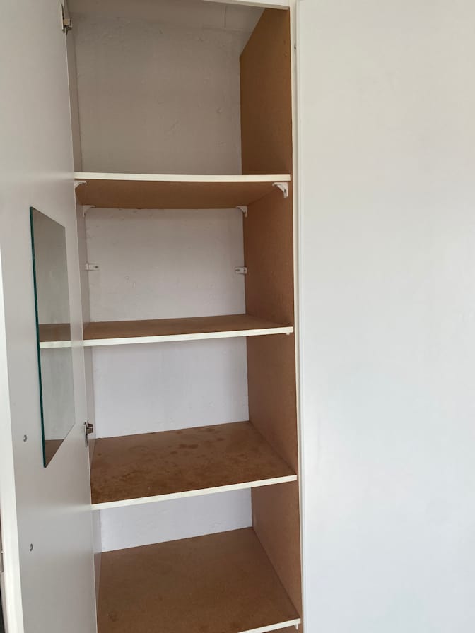 Khiwa's room