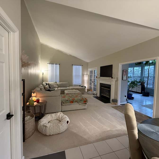 Rhonda's room