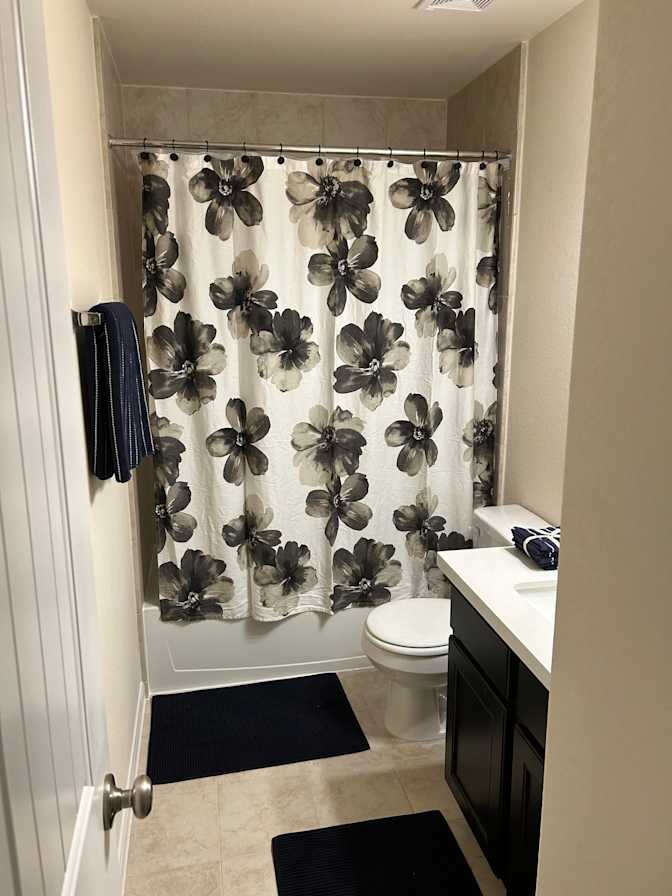 Quarnelia's room