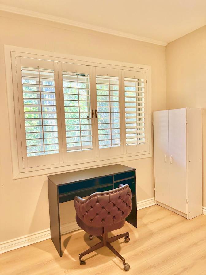 Ric's room