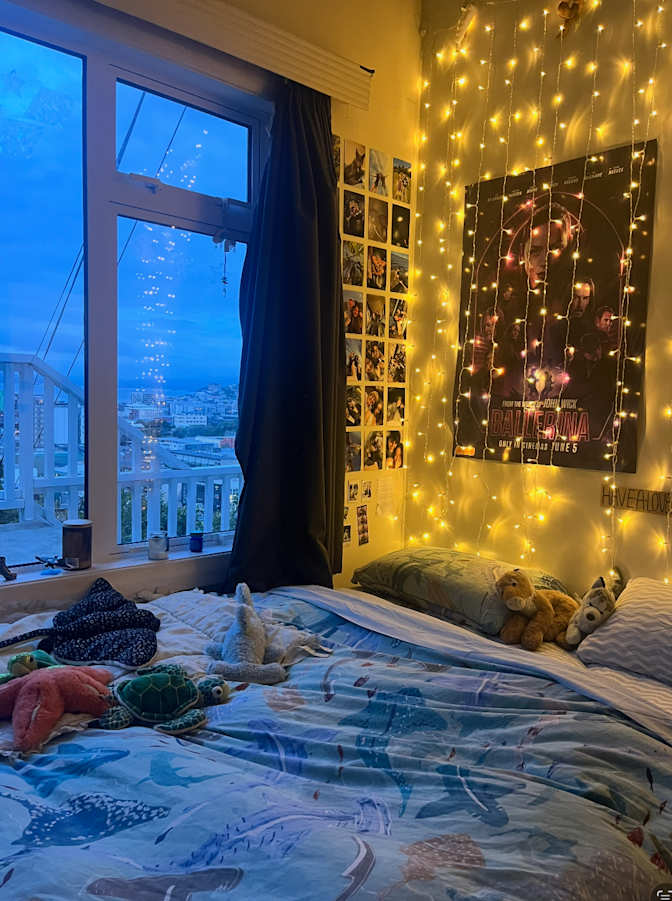 Raya's room