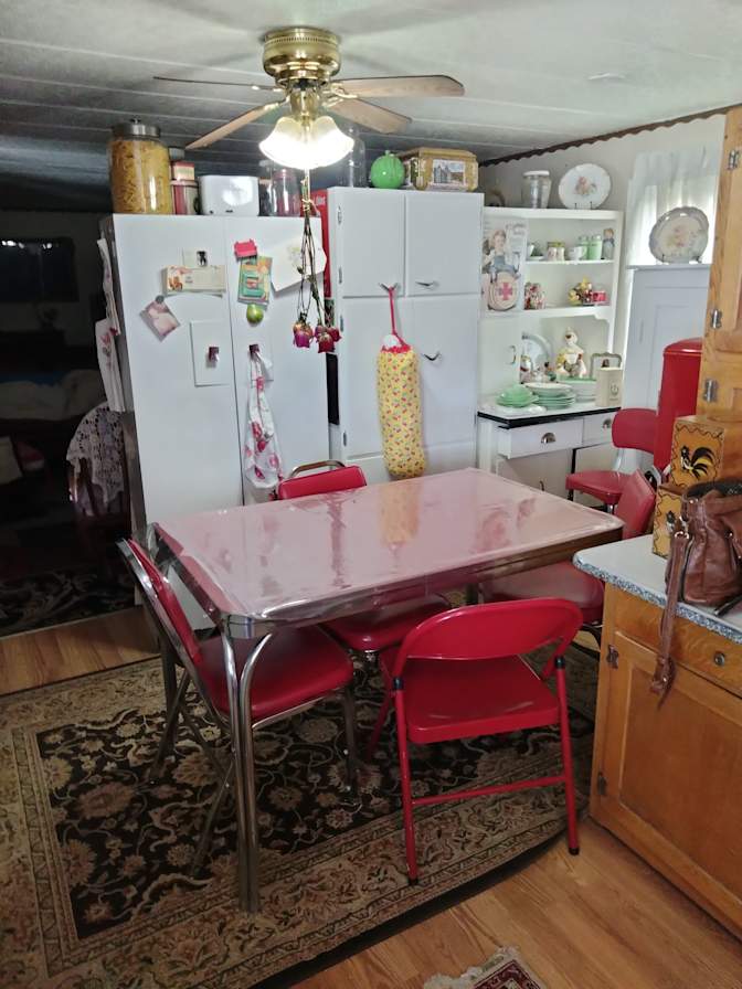 Debra J Barton's room