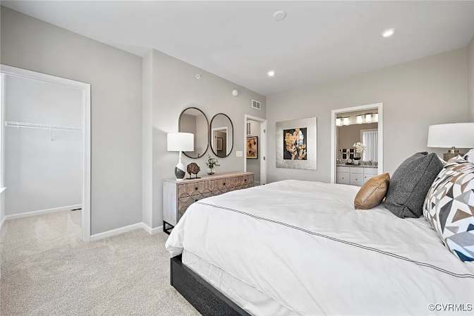 Niks's room