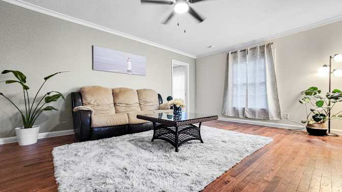 PadSplit's room
