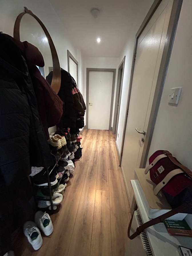 Riki's room