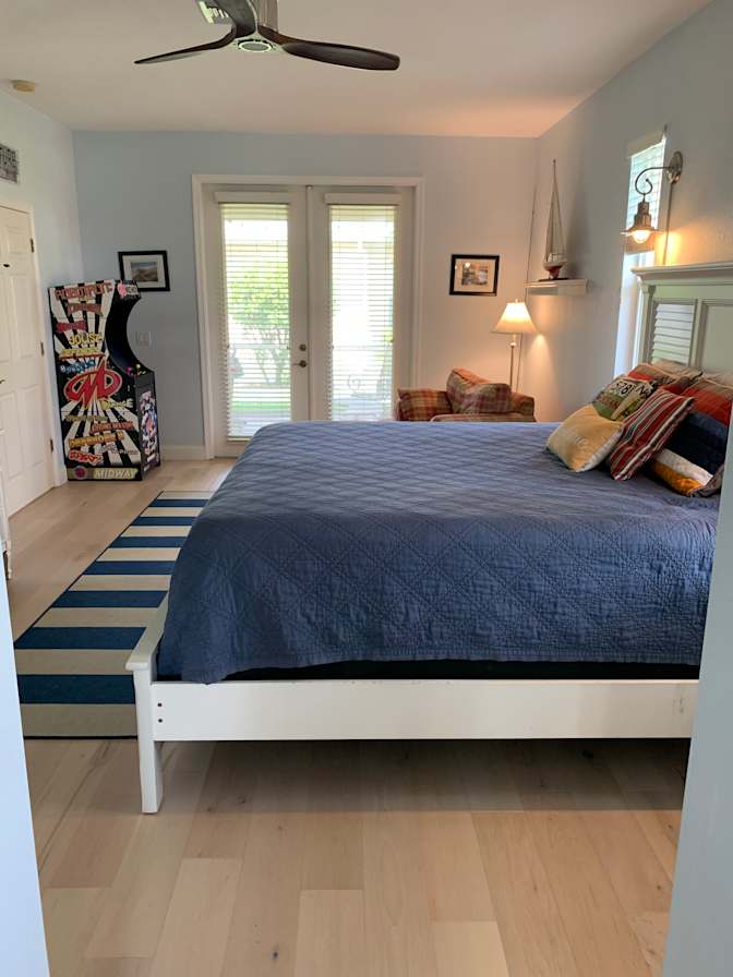 PAUL's room