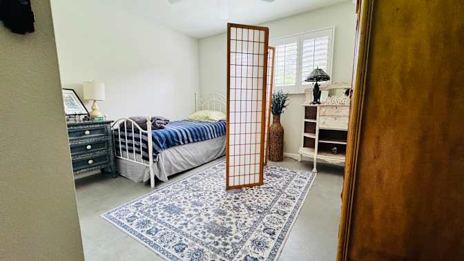 Rachel's room