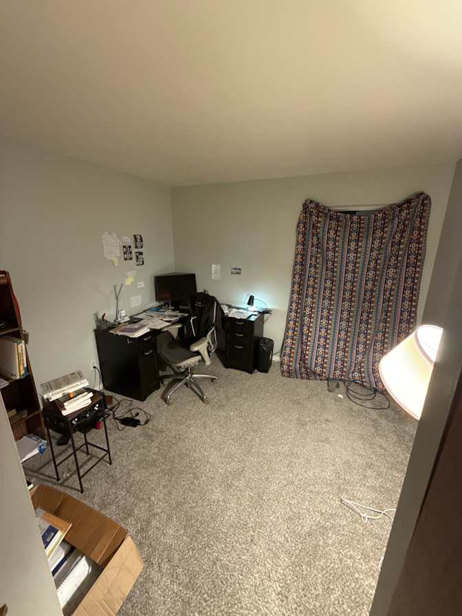 Hasnain Ahmed's room