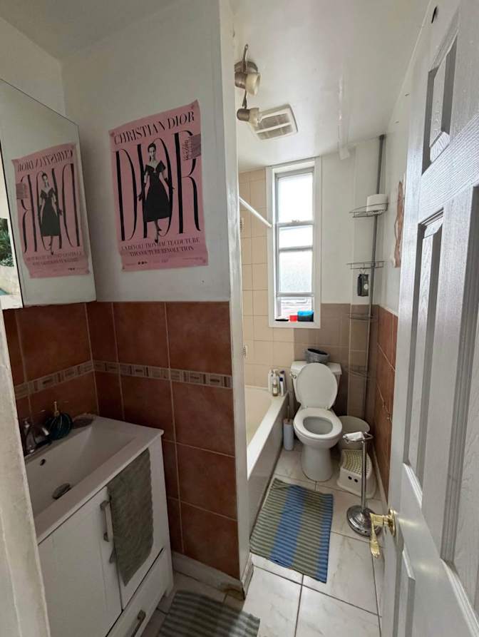 chelsea's room