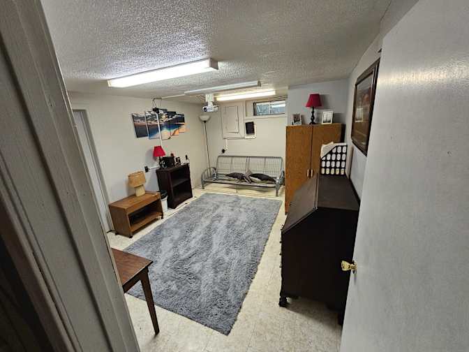 Mark's room