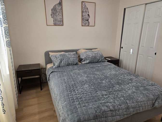 Oluwatoni Aderoju's room