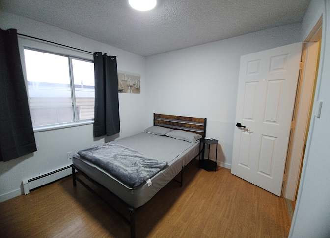 Teresa Tran's room