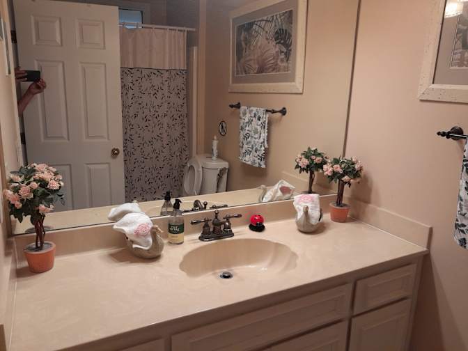 Linda's room