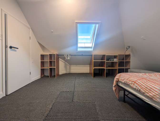 Billy's room